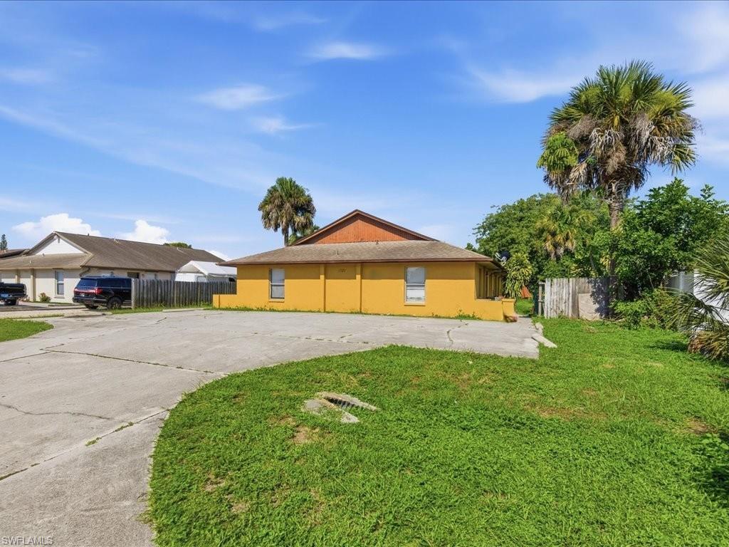 1721 46th Terrace Southwest Naples, FL 34116 - Photo 2 of 22 Front View