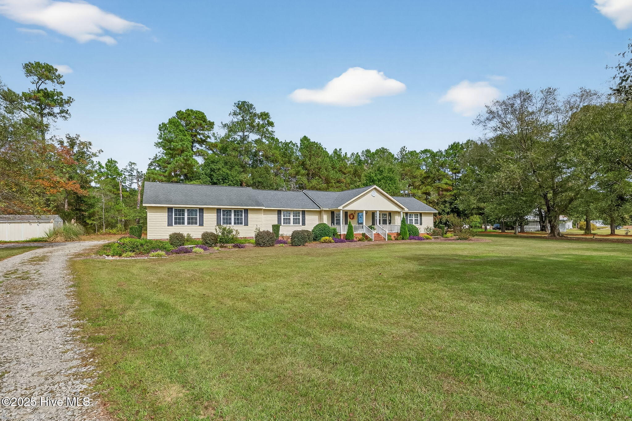 5130 Aldridge Store Road La Grange, NC 28551 - Photo 3 of 60 3-web-or-mls-017_P1538629