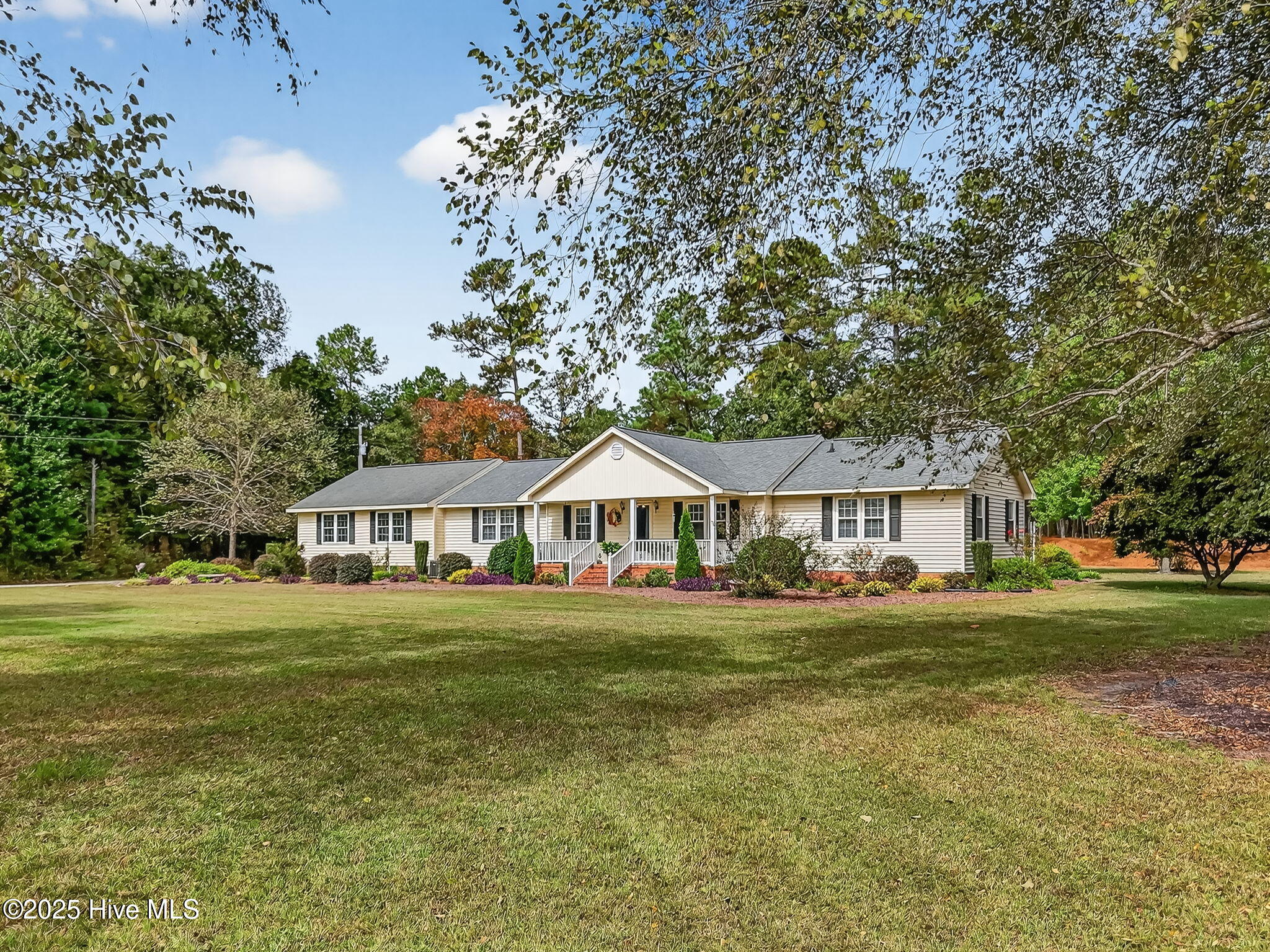 5130 Aldridge Store Road La Grange, NC 28551 - Photo 52 of 60 52-web-or-mls-005_DJI_20251001132956_003
