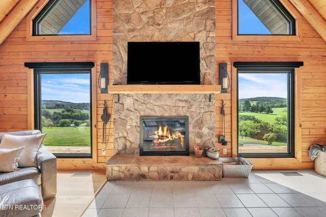 $775,000 | 1743 Holston River Drive, Rutledge, TN 37861