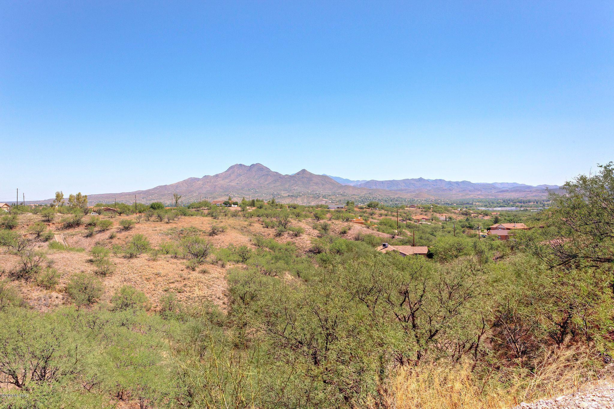 1004 Circulo Golondrina Rio Rico, AZ 85648 - Photo 30 of 42 Gallery Image 30