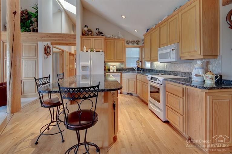 22180 Bear Creek Road Bend, OR 97701 - Photo 14 of 23 Additional Photo