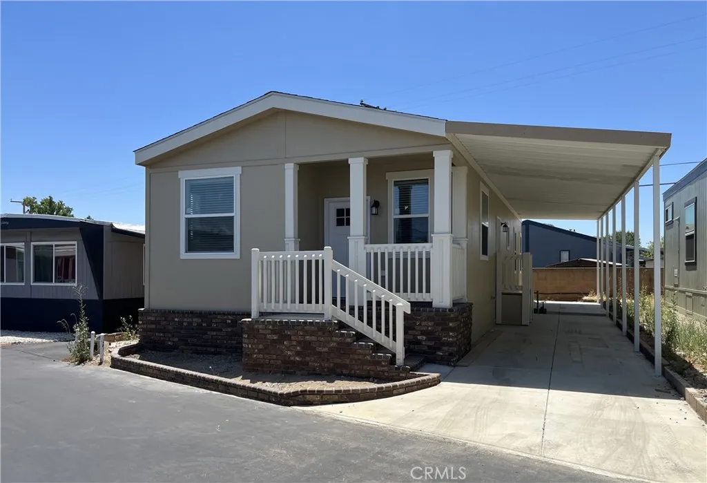 301 East Foothill Boulevard, Unit 59 Pomona, CA 91767 - Photo 2 of 9