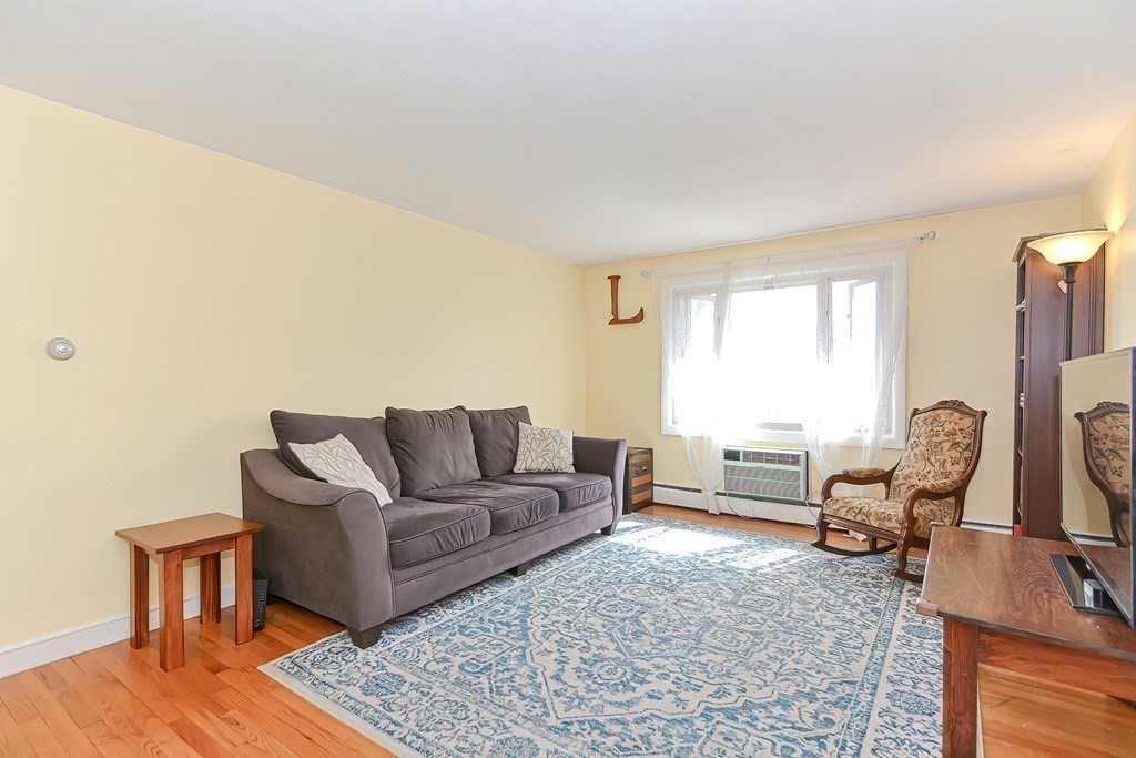 122 Decatur Street, Unit 11 Arlington, MA 02474 - Photo 5 of 37 Gallery Image 5