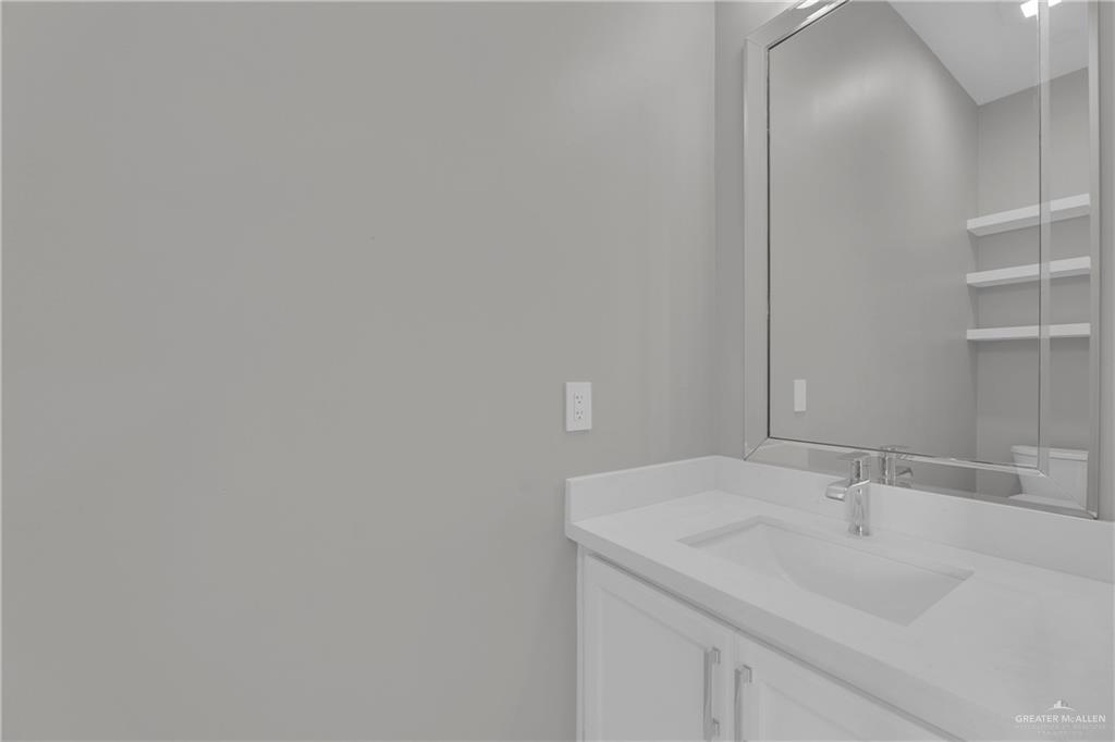 1302 Quartz Street Penitas, TX 78576 - Photo 16 of 29