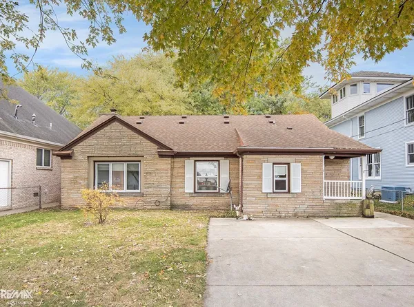 $575,000 | 8014 Anchor Bay Drive, Algonac, MI 48001