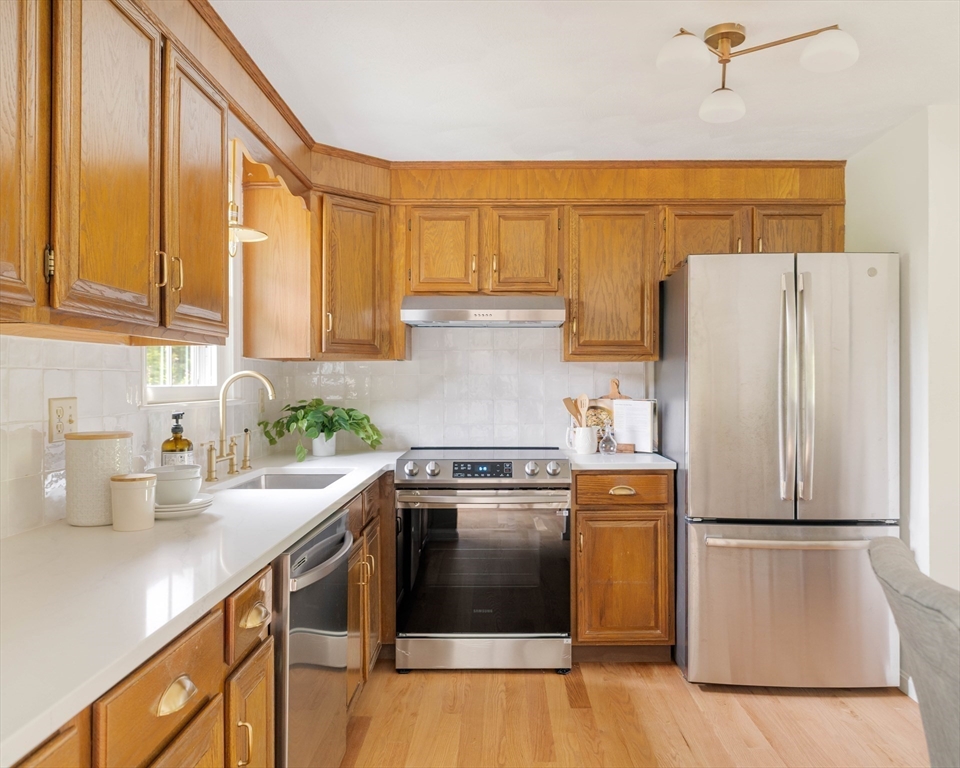 50 Hillside Road Tewksbury, MA 01876 - Photo 13 of 36 Gallery Image 13