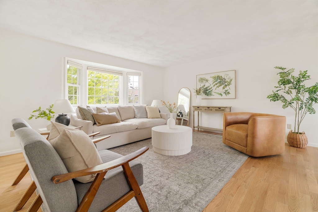 50 Hillside Road Tewksbury, MA 01876 - Photo 4 of 36 Gallery Image 4