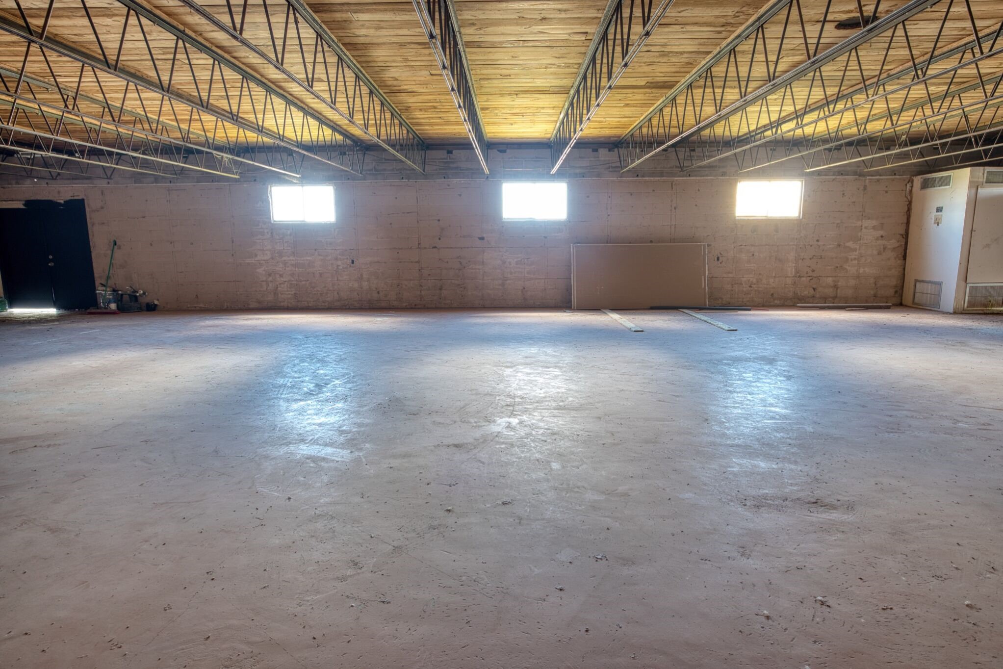 238 Johnson Cook Road Clute, TX 77531 - Photo 13 of 40 a view of empty room with a window