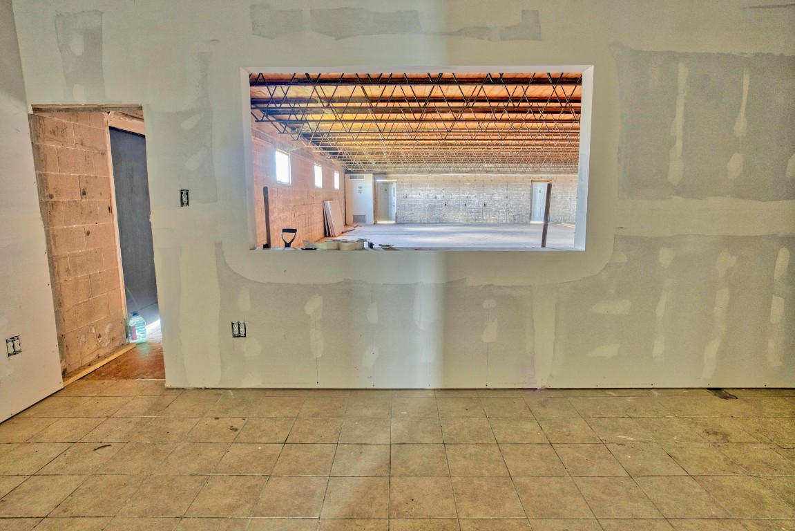 238 Johnson Cook Road Clute, TX 77531 - Photo 15 of 40 a view of kitchen with furniture and window