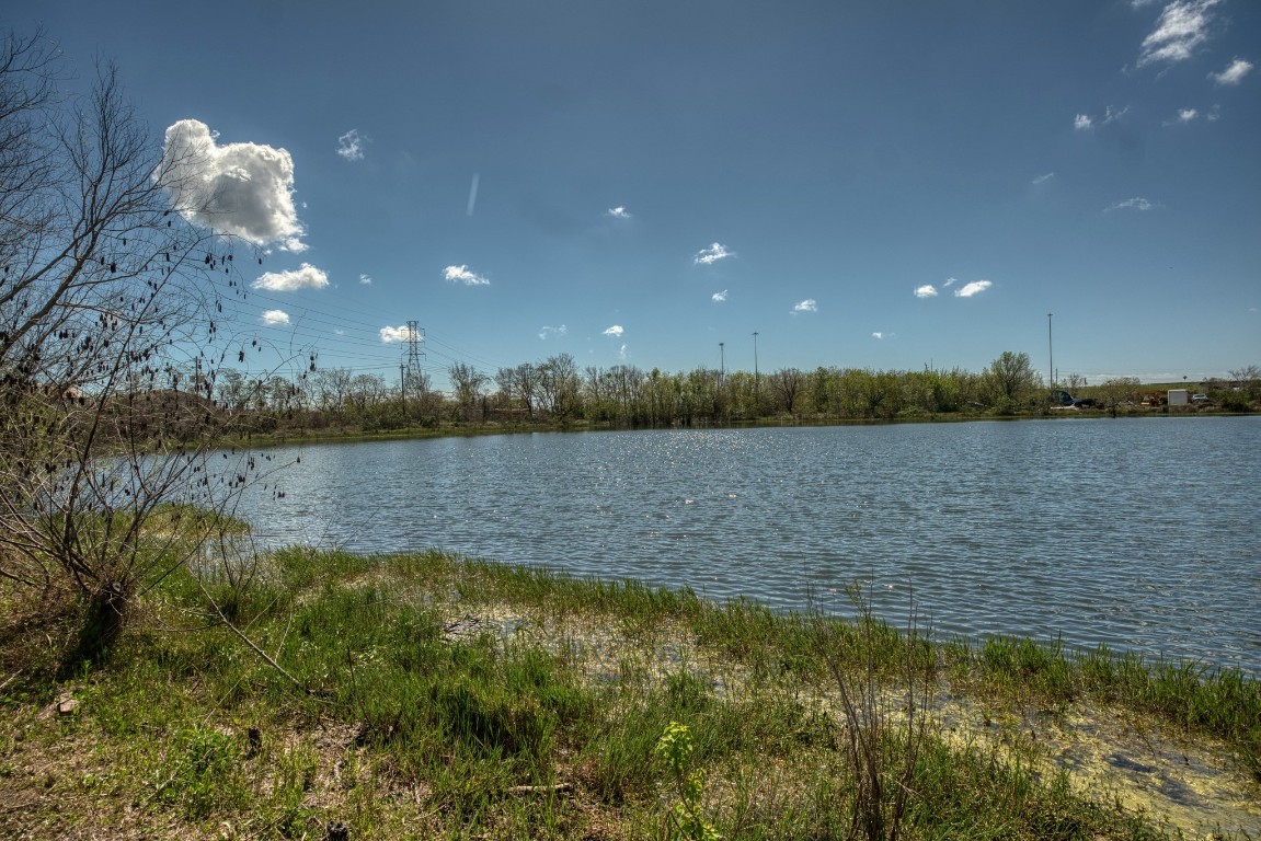 238 Johnson Cook Road Clute, TX 77531 - Photo 30 of 40