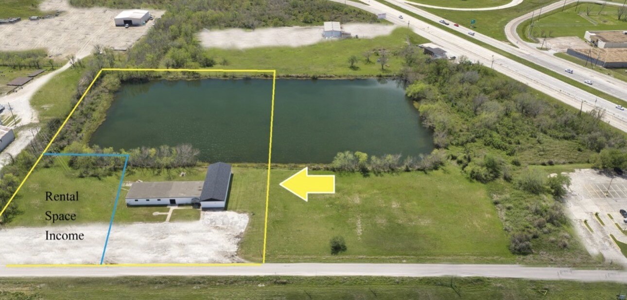 238 Johnson Cook Road Clute, TX 77531 - Photo 37 of 40