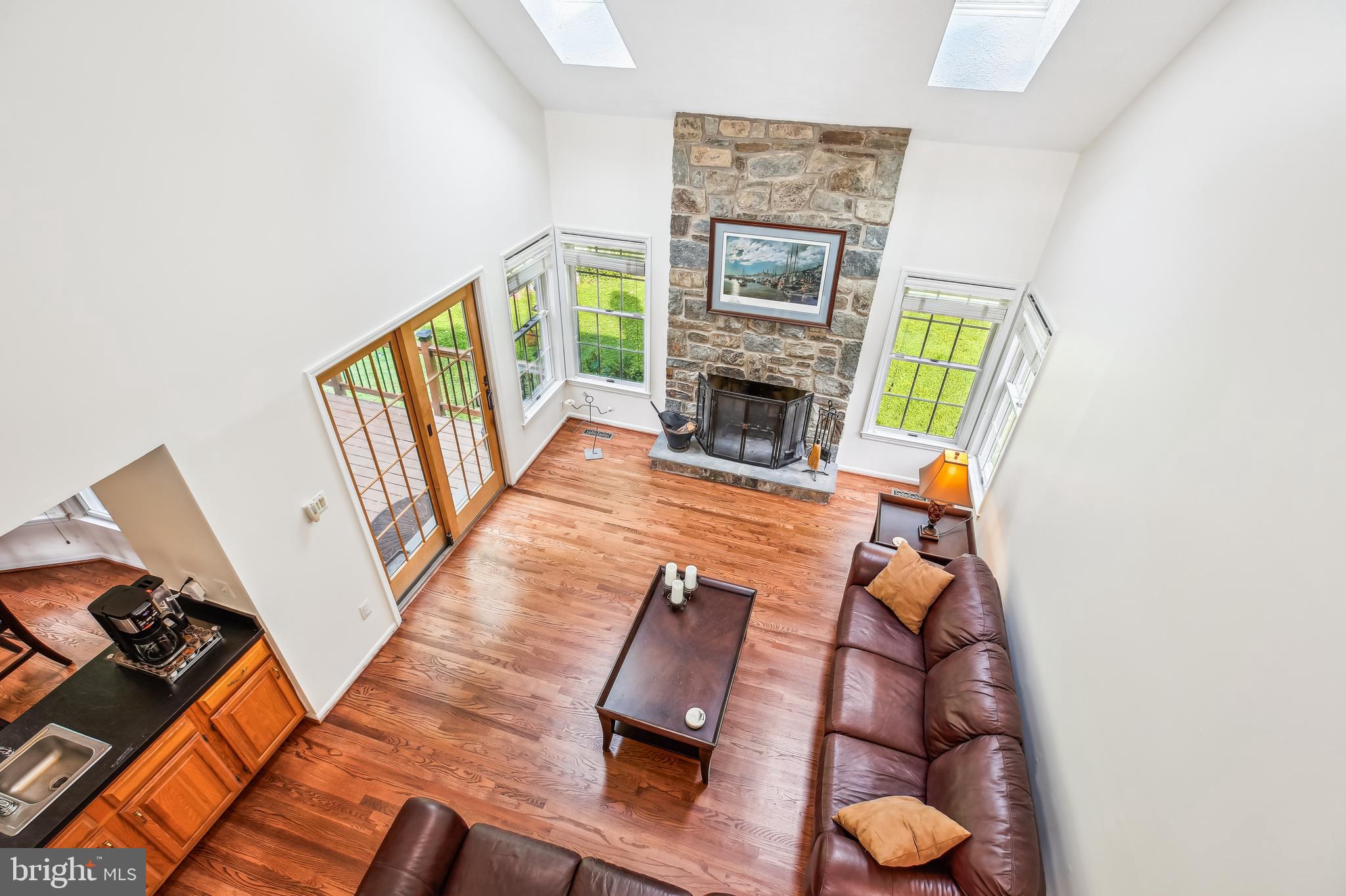 13468 Bregman Road Silver Spring, MD 20904 - Photo 17 of 58 Looking down to Family room