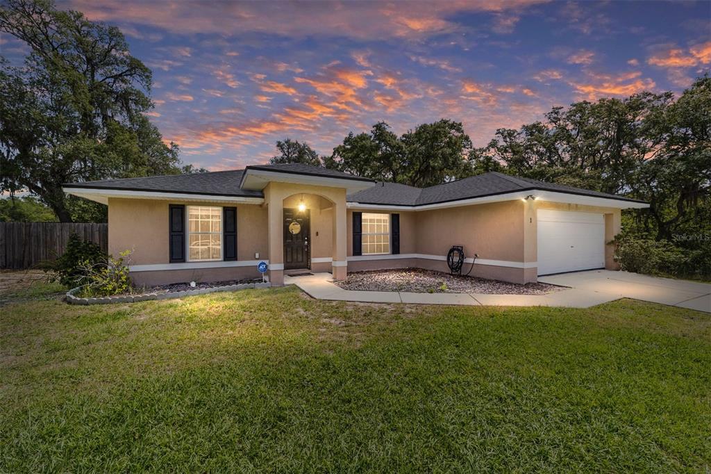 1 Elm Loop Ocala, FL 34472 - Photo 1 of 1 Gallery Image 1