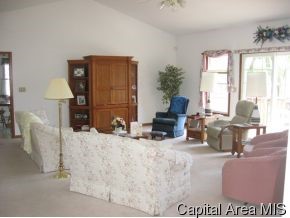 3908 Surry Pl Lane Springfield, IL 62711 - Photo 3 of 12