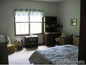3908 Surry Pl Lane Springfield, IL 62711 - Photo 8 of 12