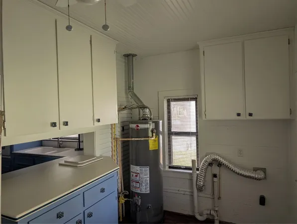 $1,695 | 10143 FM 524 Road, Sweeny, TX 77480