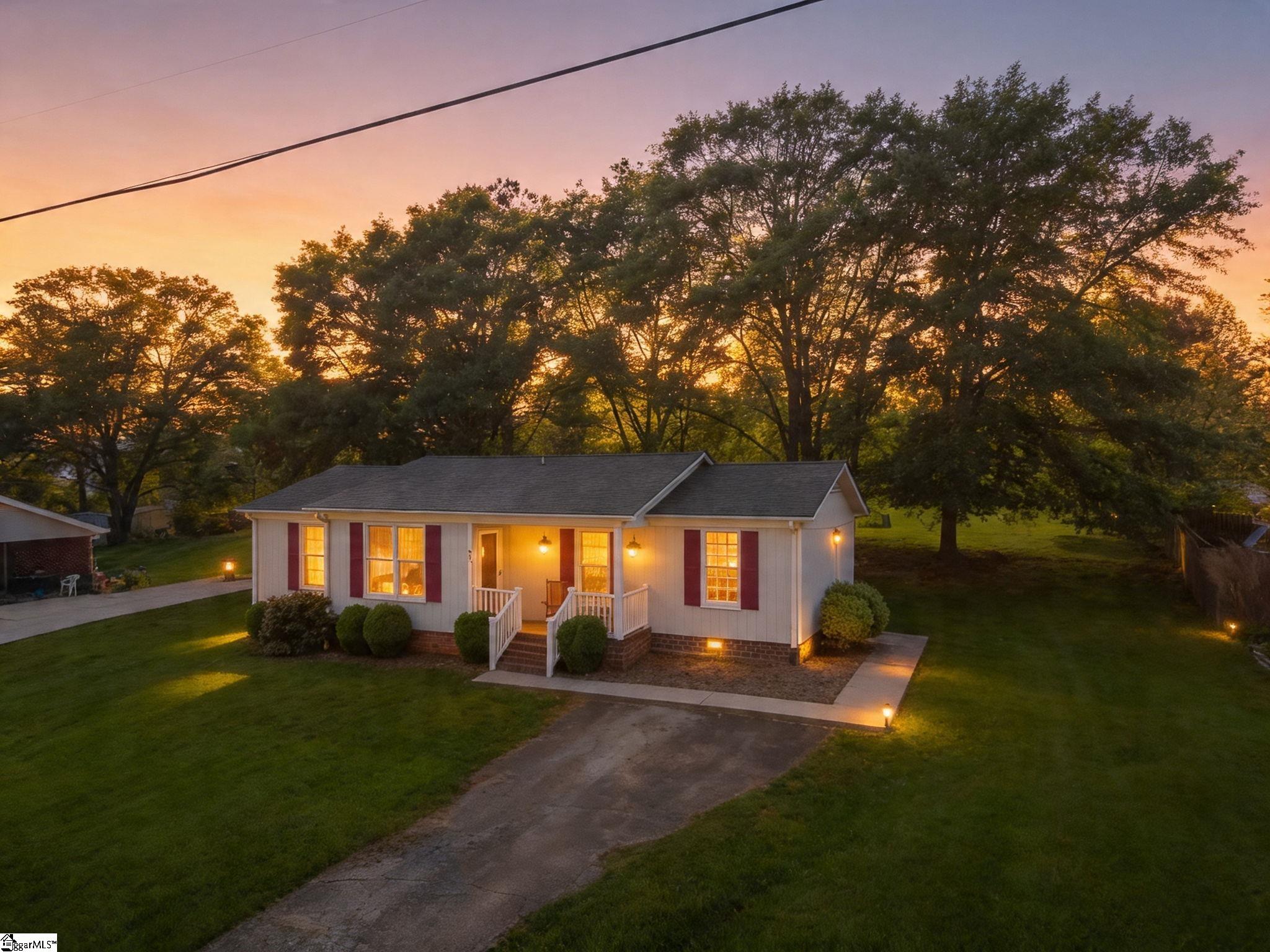 205 Cone Drive Liberty, SC 29657 - Photo 1 of 43