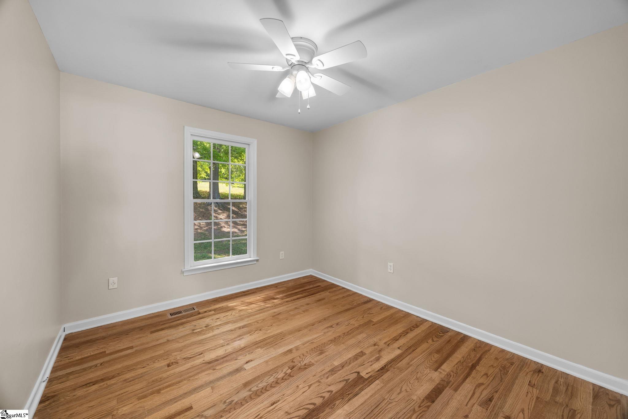 205 Cone Drive Liberty, SC 29657 - Photo 10 of 43