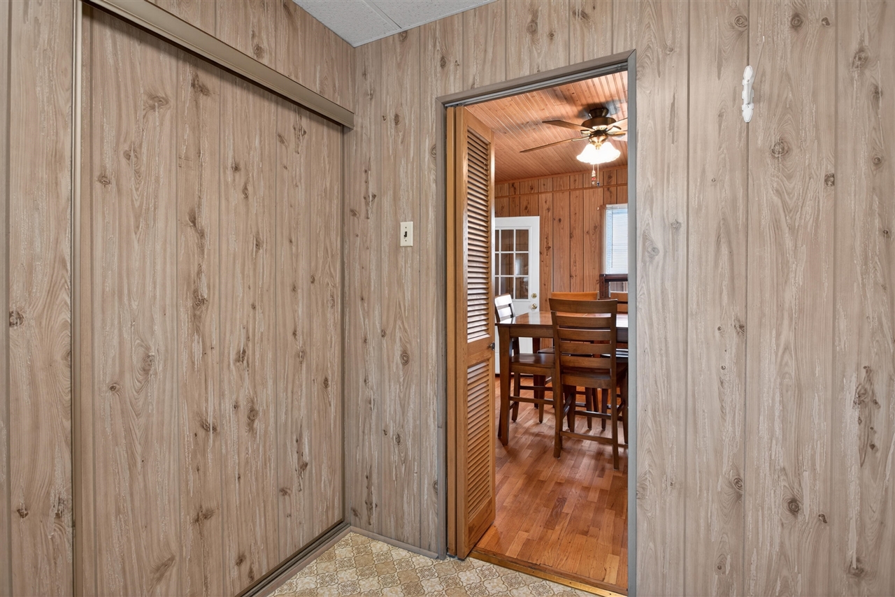 709 Detroit Street Jackson, MI 49201 - Photo 26 of 38