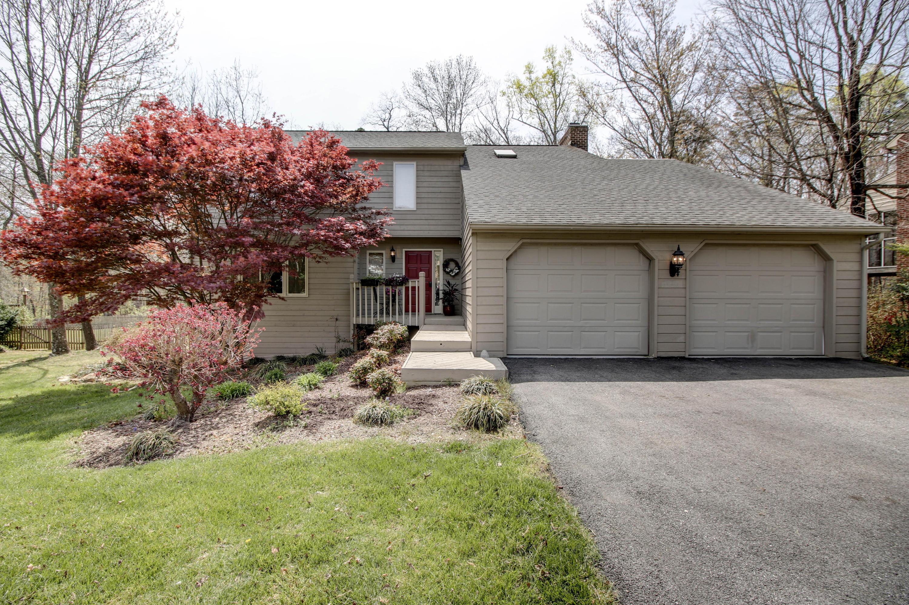 6253 Buckland Mill Road Roanoke, VA 24019 - Photo 1 of 46 Front of Home