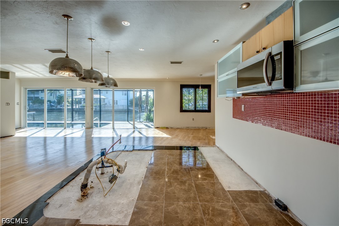 2701 Bruce Street Matlacha, FL 33993 - Photo 22 of 47