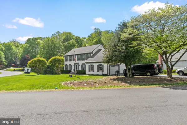 $760,000 | 13440 Christopher Place, Woodbridge, VA 22192