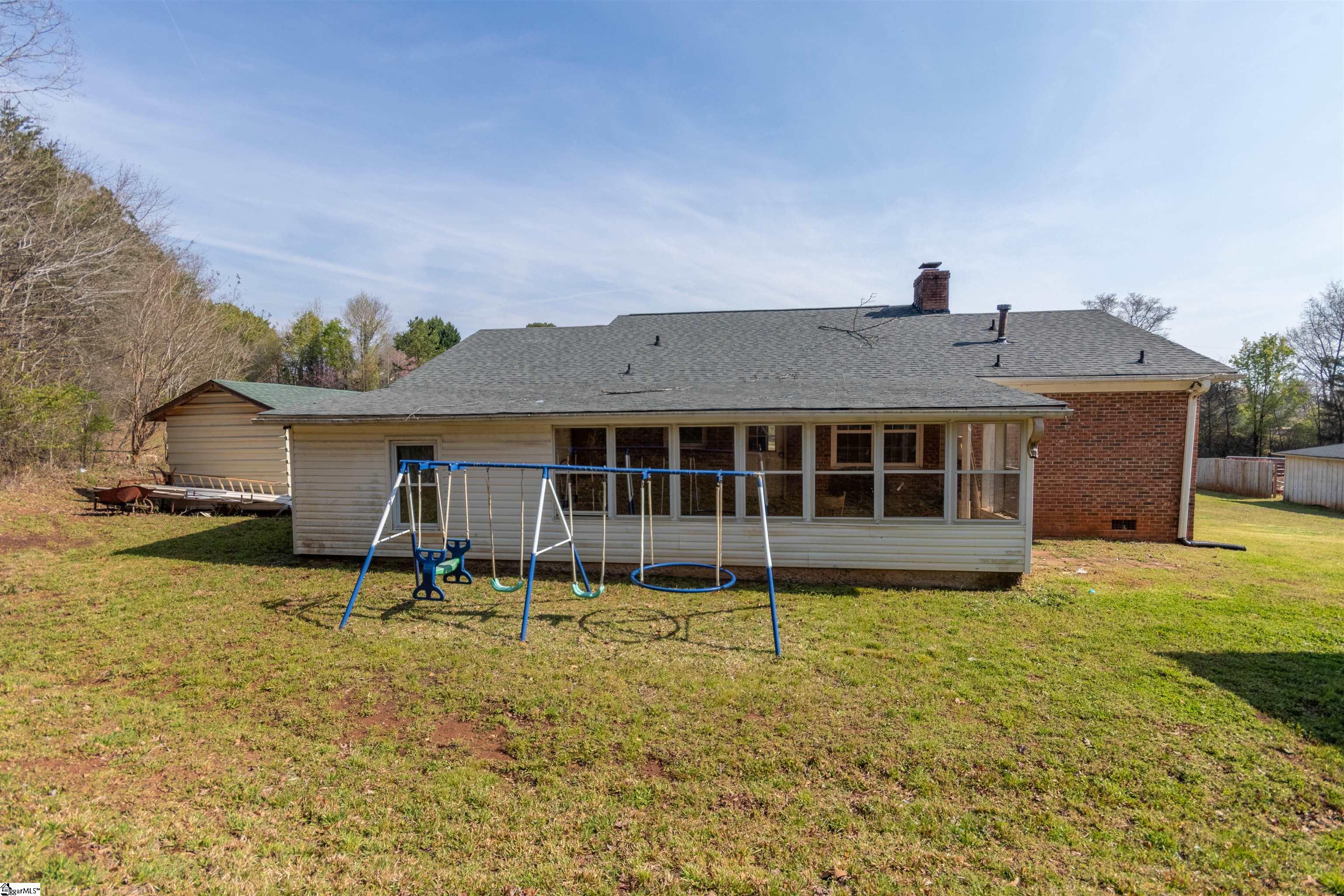 475 Ben Johnson Road Inman, SC 29349 - Photo 11 of 18