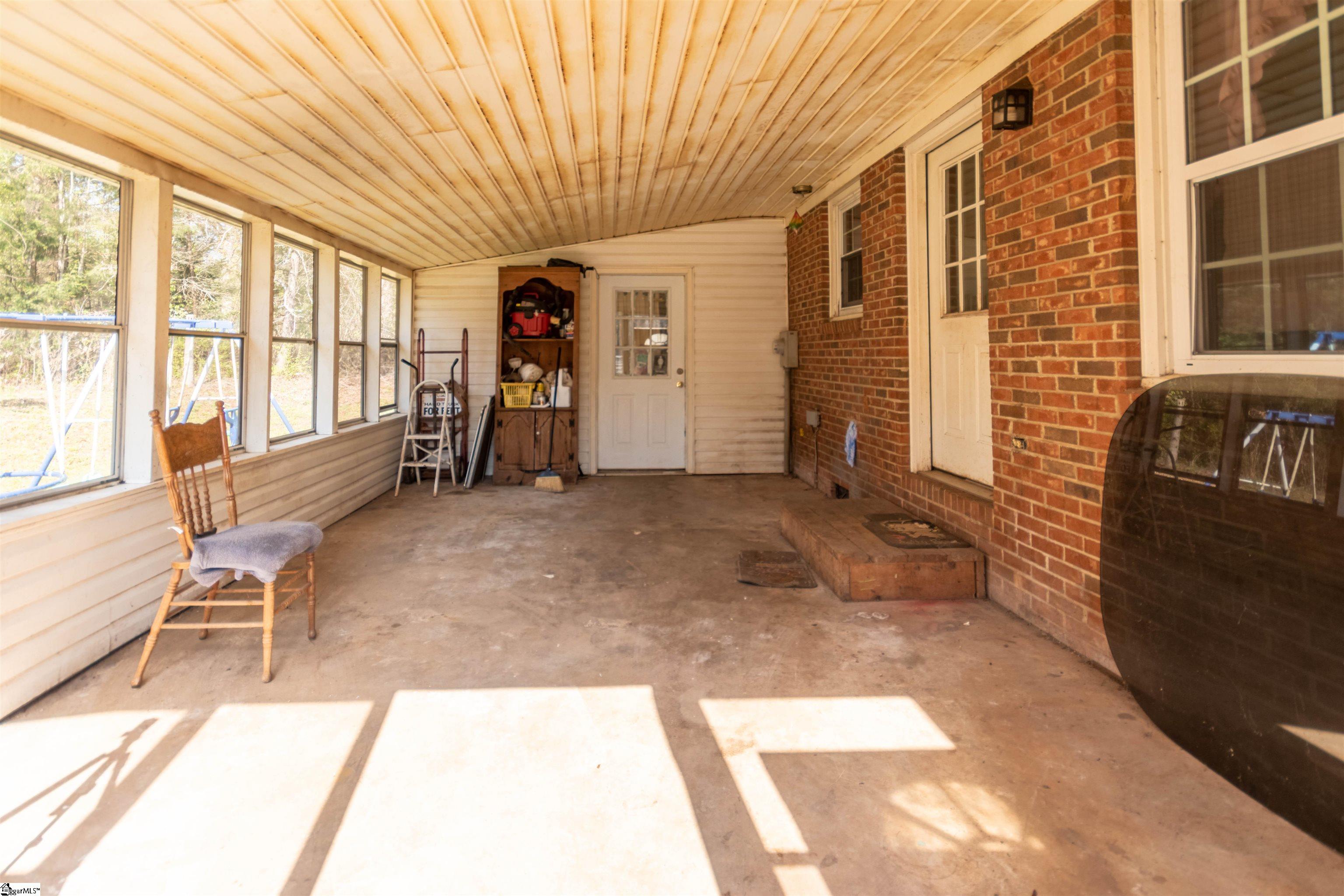475 Ben Johnson Road Inman, SC 29349 - Photo 8 of 18