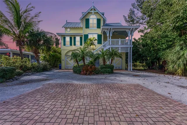$3,149,000 | 705 North Shore Drive, Anna Maria, FL 34216