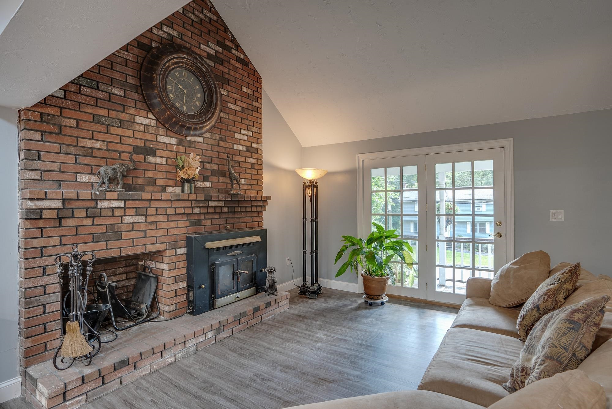 51 New Searles Road Nashua, NH 03062 - Photo 23 of 40 Gallery Image 23