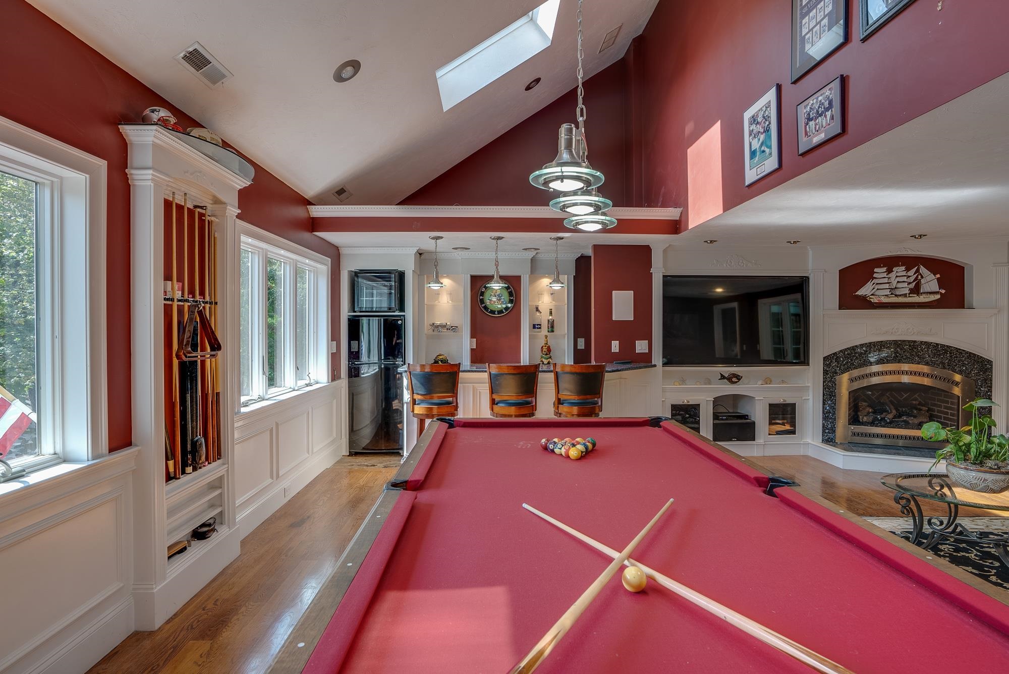 51 New Searles Road Nashua, NH 03062 - Photo 9 of 40 Gallery Image 9