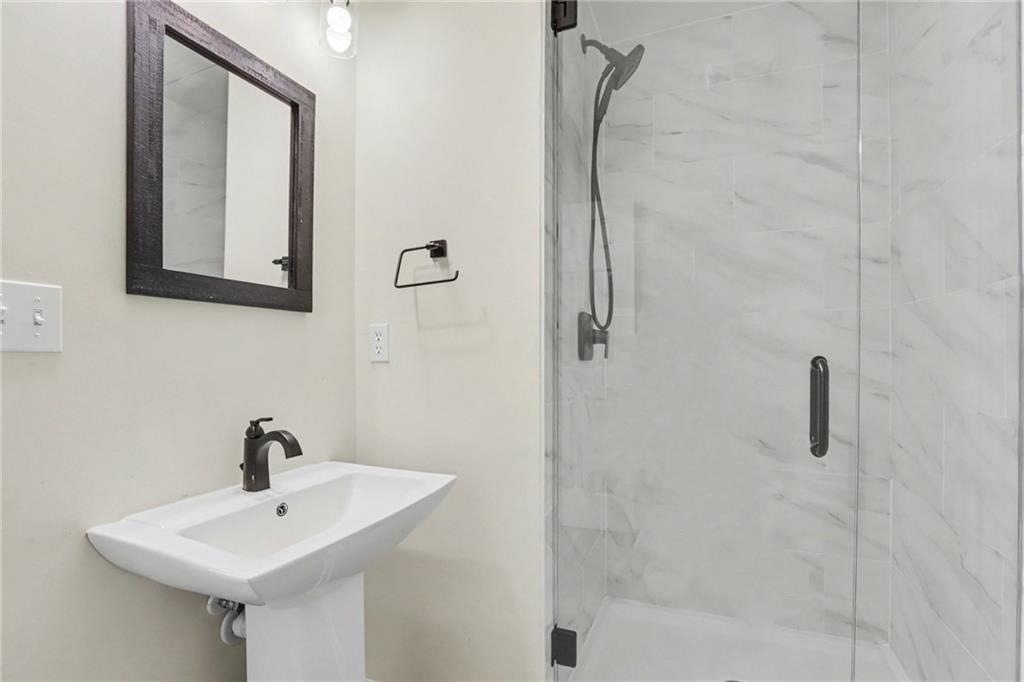 3465 Glen Road Decatur, GA 30032 - Photo 28 of 33 Gallery Image 28