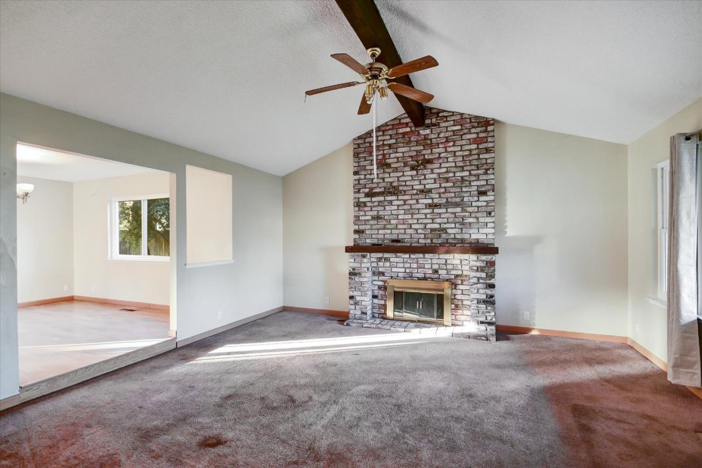 6595 Princevalle Street Gilroy, CA 95020 - Photo 3 of 31