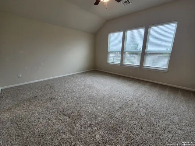 $2,595 | 2209 Hoja Avenue, New Braunfels, TX 78132