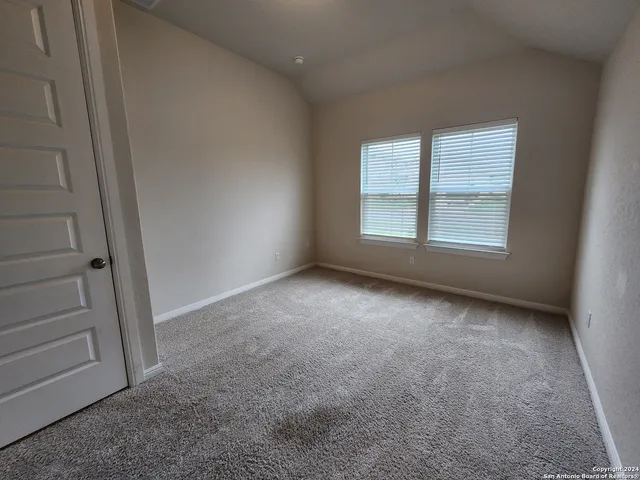 $2,595 | 2209 Hoja Avenue, New Braunfels, TX 78132