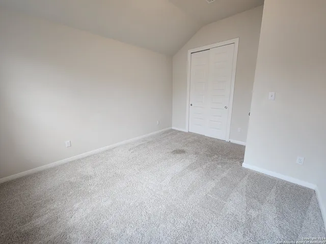 $2,595 | 2209 Hoja Avenue, New Braunfels, TX 78132