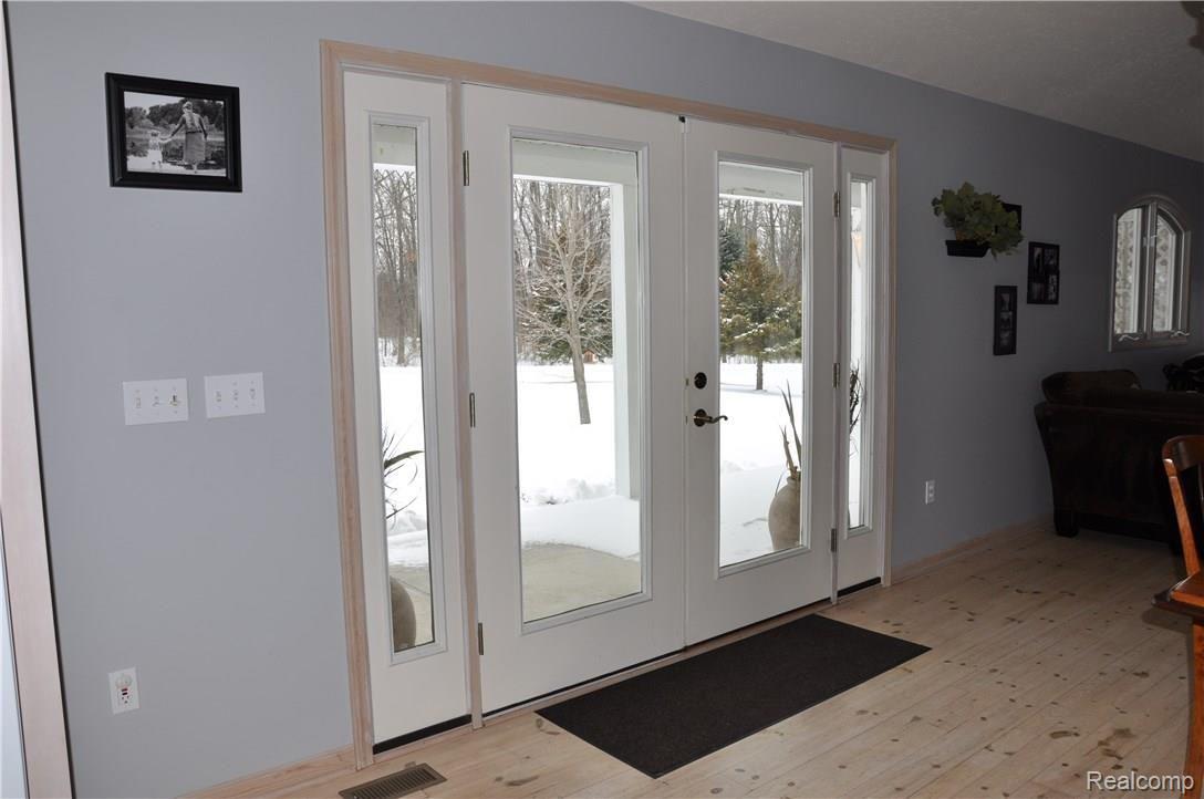 1342 Turrill Road Lapeer, MI 48446 - Photo 21 of 22 lots of natural light