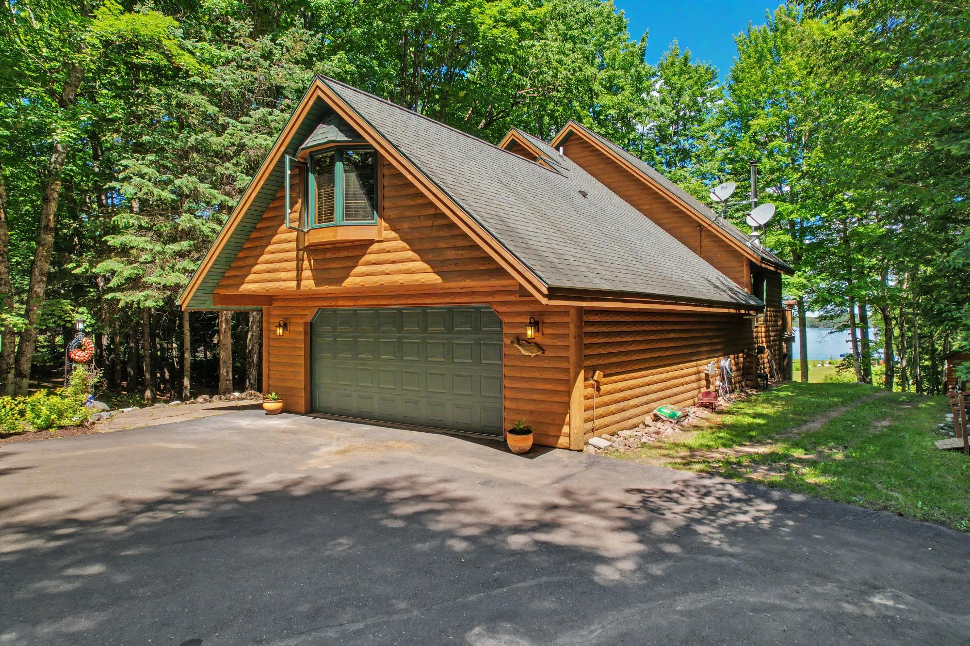 7586 Palmer Lake Road Land O'Lakes, WI 54540 - Photo 2 of 50 Gallery Image 2