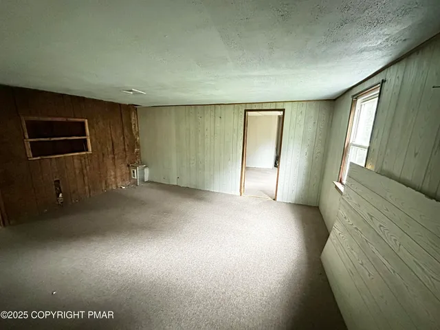 $64,900 | 180 Buck Mountain Road, Barnesville, PA 18214