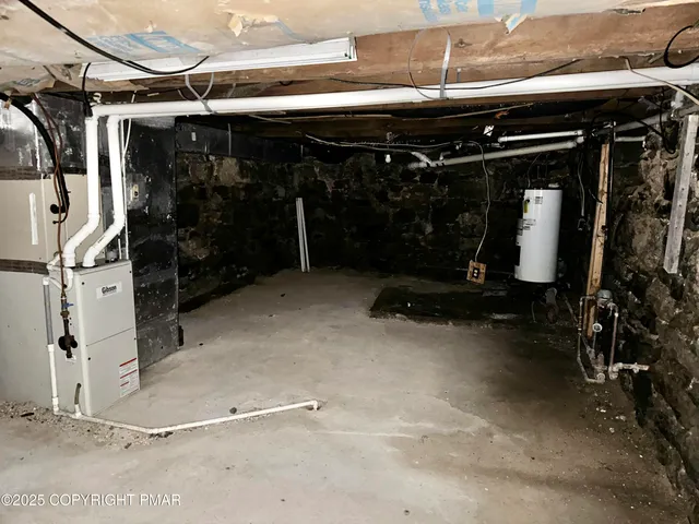 $64,900 | 180 Buck Mountain Road, Barnesville, PA 18214