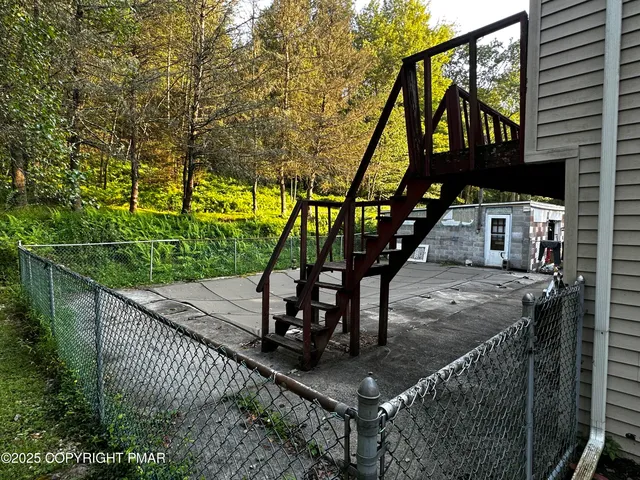 $64,900 | 180 Buck Mountain Road, Barnesville, PA 18214