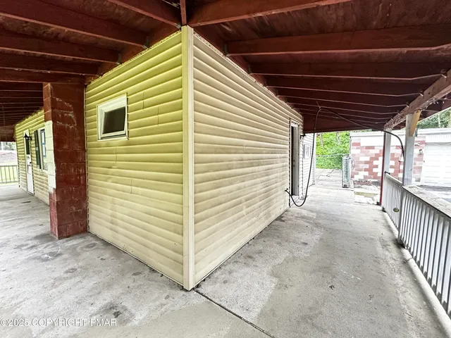 $64,900 | 180 Buck Mountain Road, Barnesville, PA 18214