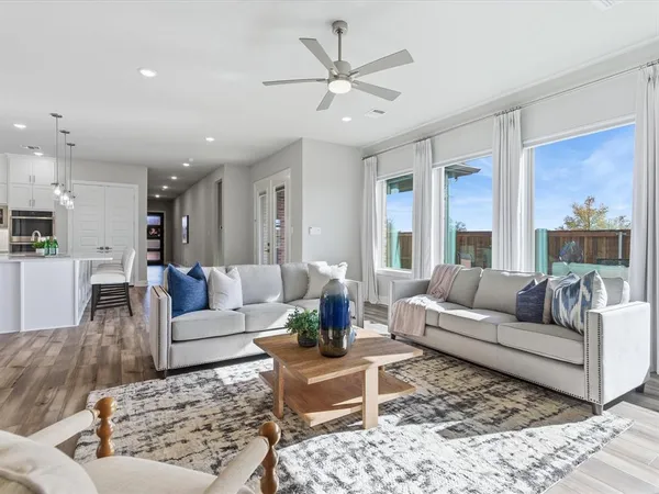 $679,000 | 4800 Cypress Thorn Drive, Arlington, TX 76005