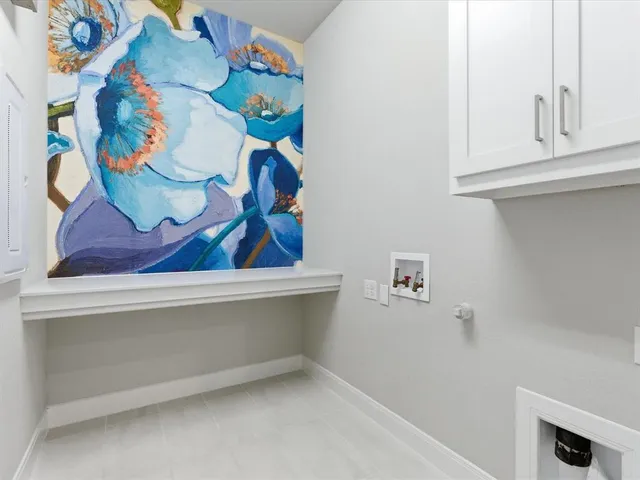 $700,000 | 4800 Cypress Thorn Drive, Arlington, TX 76005