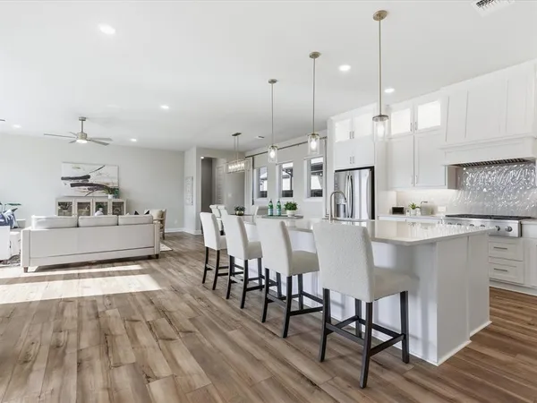 $679,000 | 4800 Cypress Thorn Drive, Arlington, TX 76005