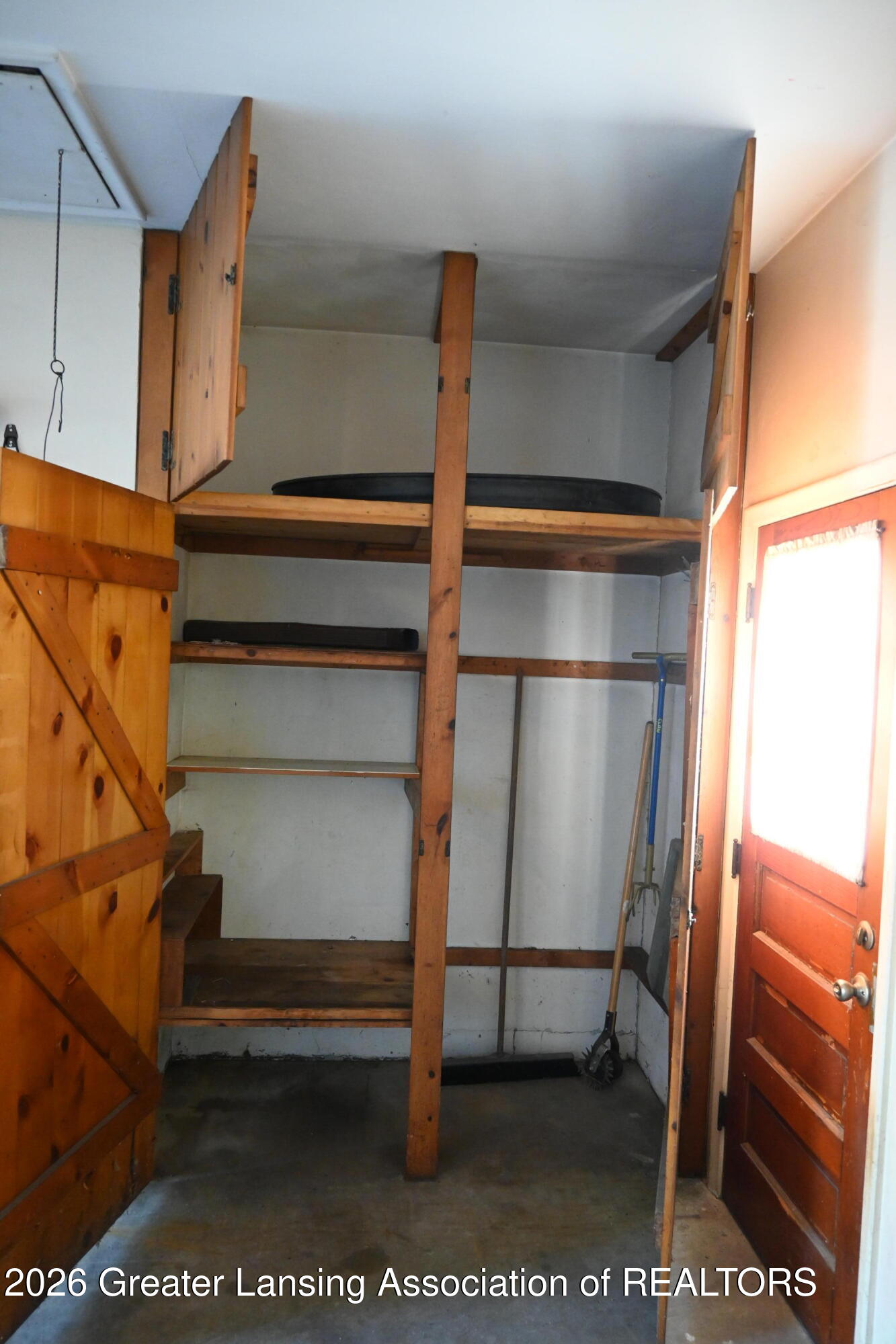 2510 Chatham Road Lansing, MI 48910 - Photo 23 of 24 2D03C7F5-37D2-4054-B64B-9065CE1C3C0B