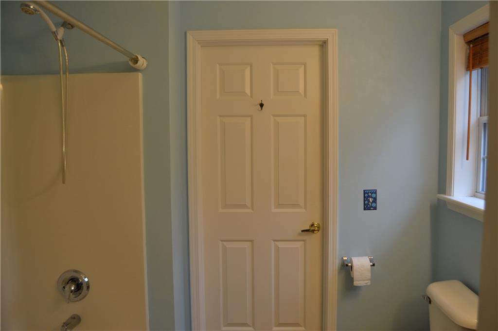 27 Curtis Road Freeport, ME 04032 - Photo 25 of 32 Photo