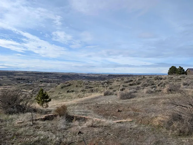 $139,900 | 4505 Snake River Mesa Road, Buhl, ID 83316