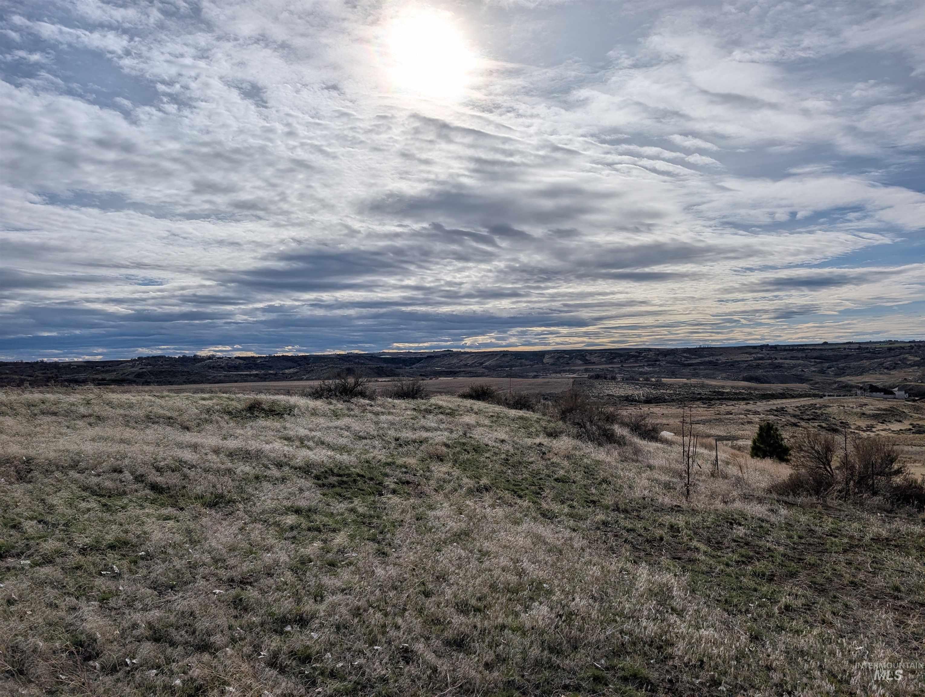 4505 Snake River Mesa Road Buhl, ID 83316 - Photo 3 of 11